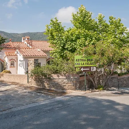 Hotel Astria Le Lavandou