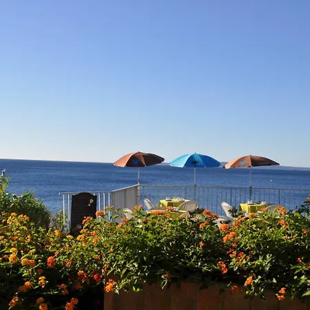 Astria 3* Le Lavandou