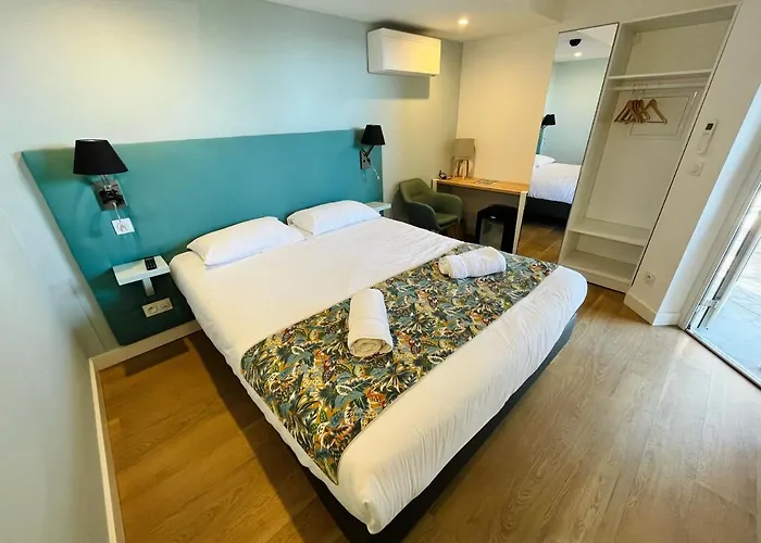 Astria Ле-Лаванду